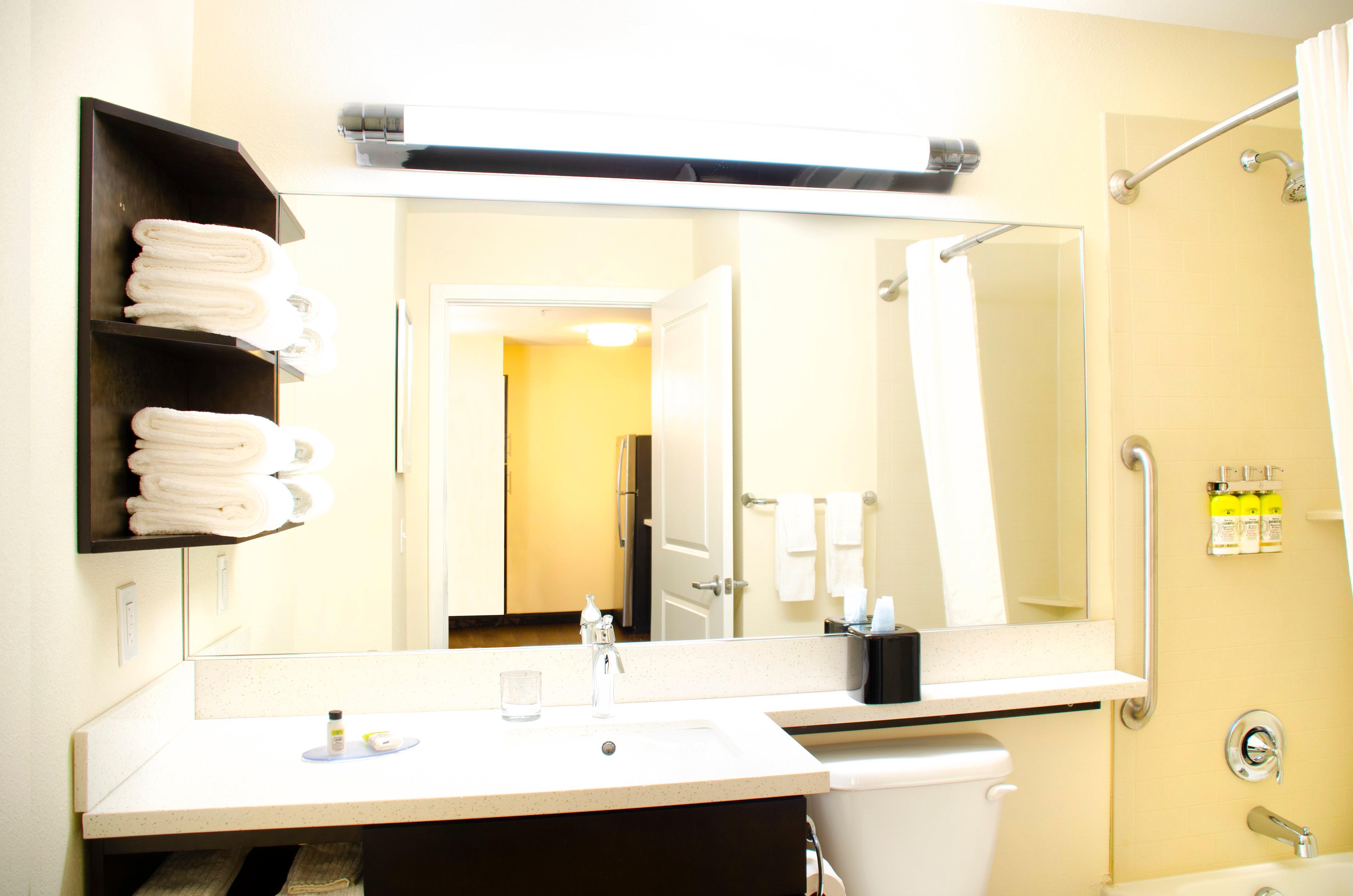 Candlewood Suites York By Ihg Екстериор снимка
